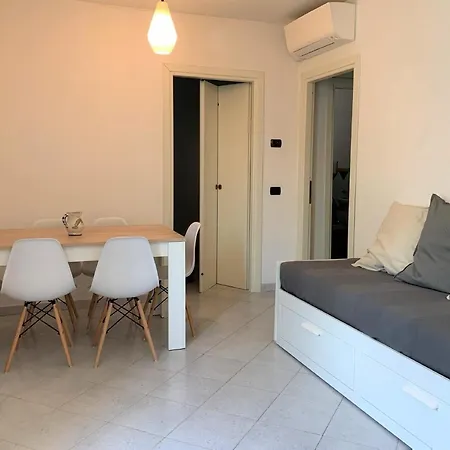 Ferienwohnung Fuer 6 Personen Ca 60 Qm In Levanto, Italienische Riviera Italienische Westkueste - B60743 * Levanto