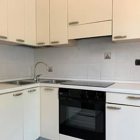 Daire Ferienwohnung Fuer 6 Personen Ca 60 Qm In Levanto, Italienische Riviera Italienische Westkueste - B60743